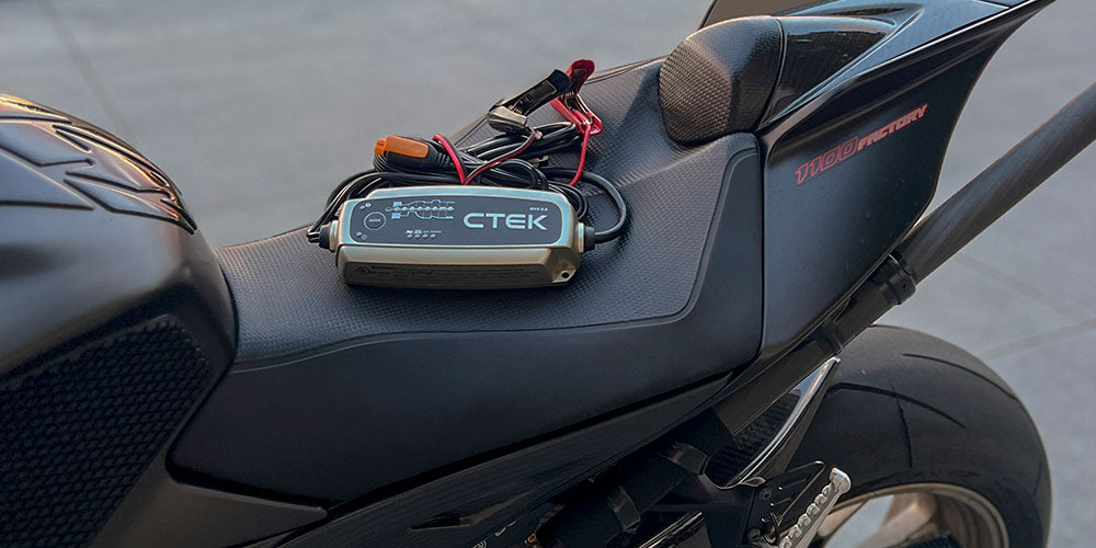 CTEK MXS 5.0 NA – 12V Automatic Battery Charger & Maintainer