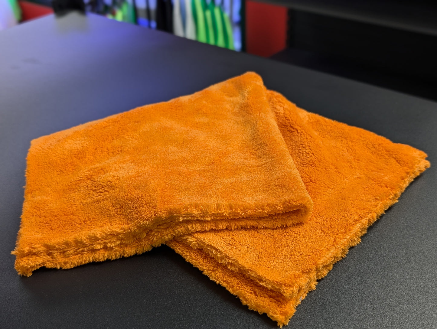 Limited Edition McLaren Series Premium 16x16 Inch 550gsm High Pile Microfiber Towels – Ultra-Soft, Lint-Free, Super Absorbent – 6 Colors