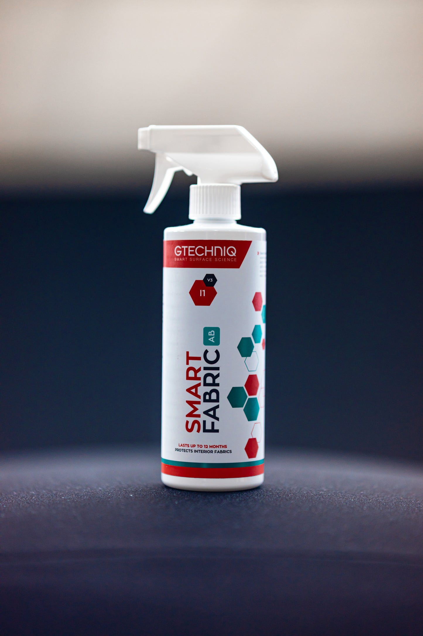 Gtechniq I1 Smart Fabric V3 | Long-Lasting Fabric Protection for Car Interiors & Convertible Roofs
