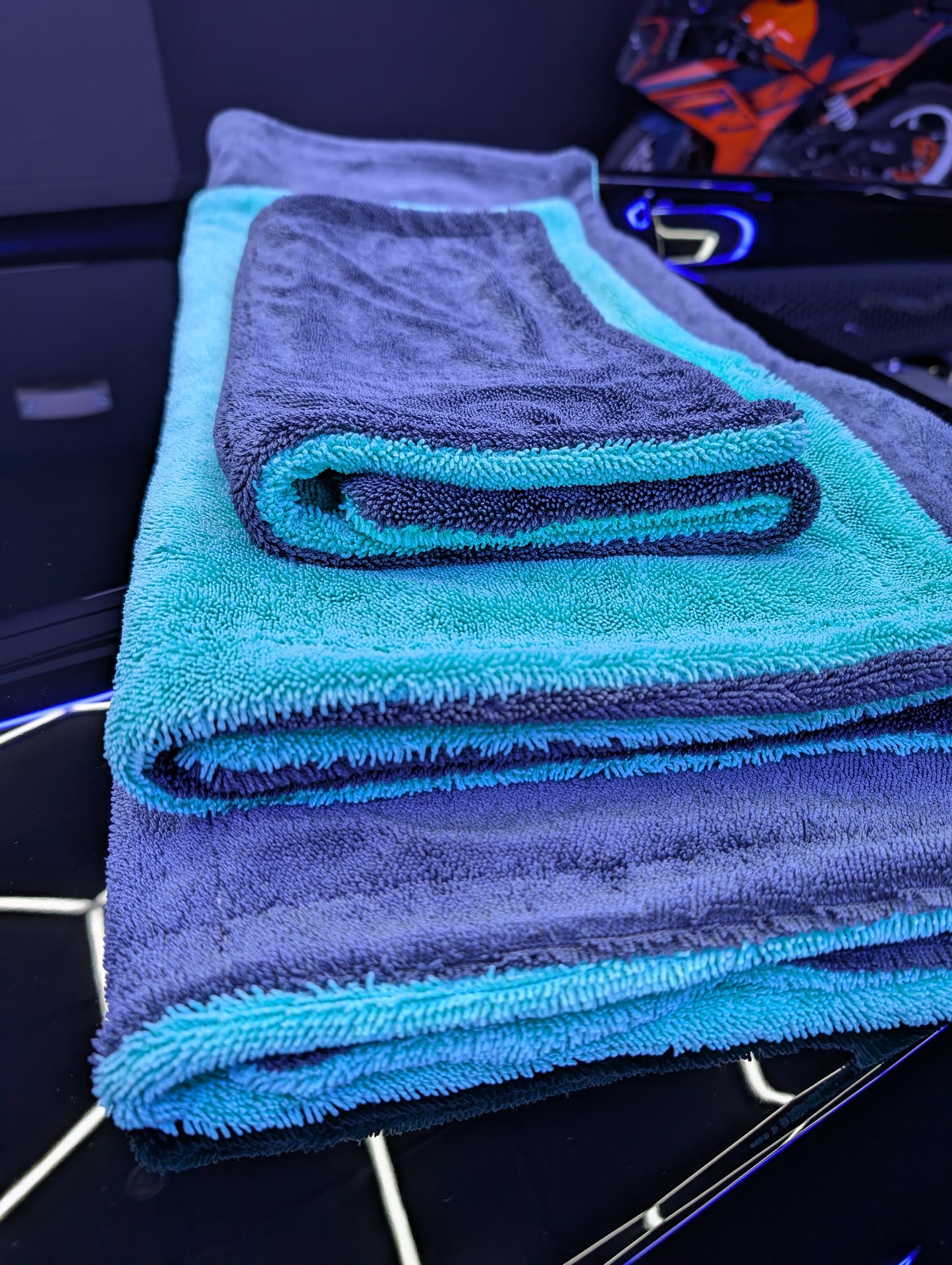 AquaSorber Drying Blanket – Ultra-Absorbent 1400 GSM Microfiber Towel in Ipanema Blue Two-Tone Destroyer Gray - M, L, XXXL