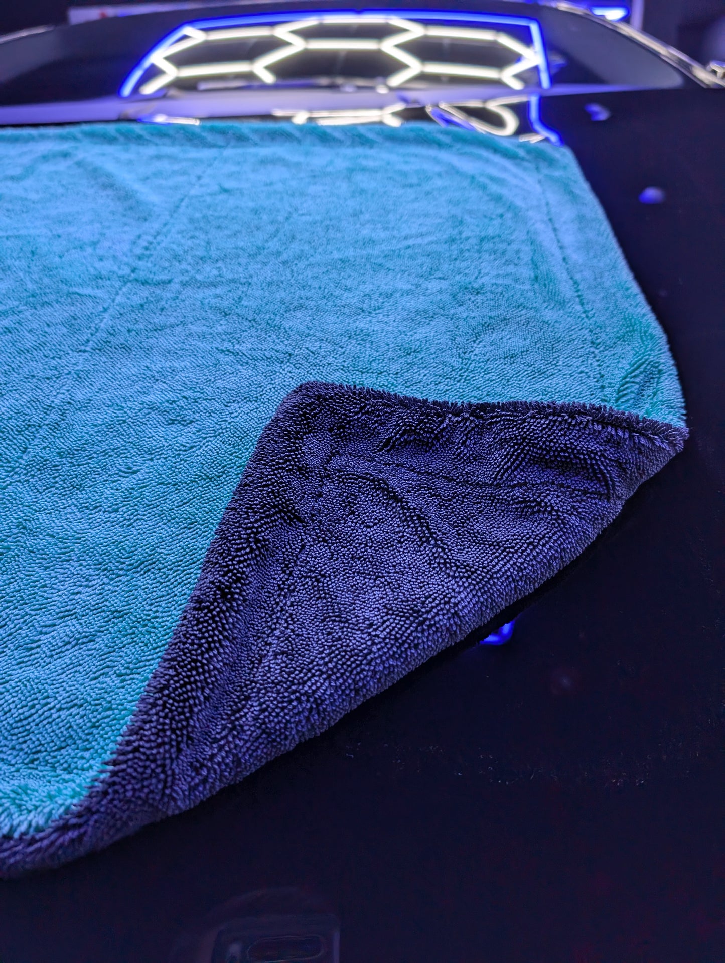 AquaSorber Drying Blanket – Ultra-Absorbent 1400 GSM Microfiber Towel in Ipanema Blue Two-Tone Destroyer Gray - M, L, XXXL